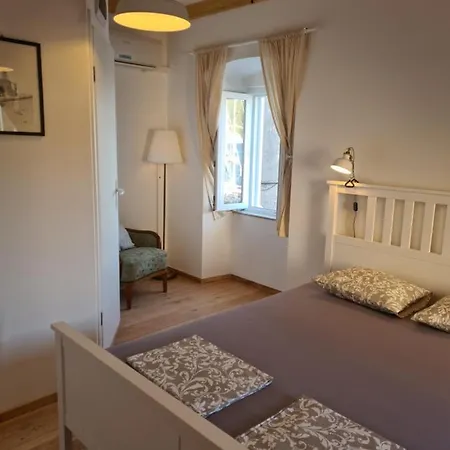 게스트하우스 Rooms Skalinada Vis